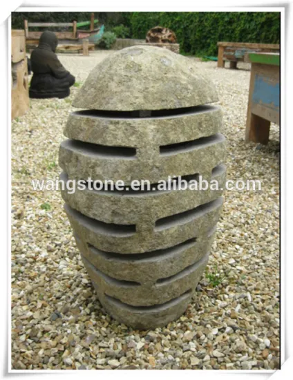Column style old design stone garden lantern