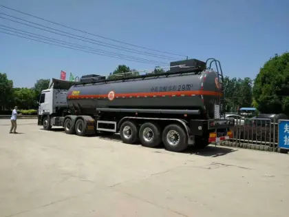 Hydrochloric acid tank semi-trailer