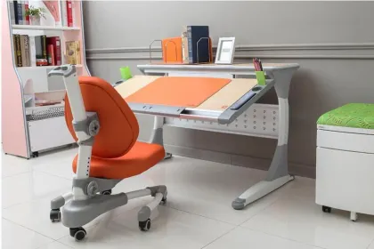 Quality Assured Wooden Kids Furniture Sets Children Table Hya-S100b