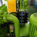 Platzsparende hydraulische Formmaschine