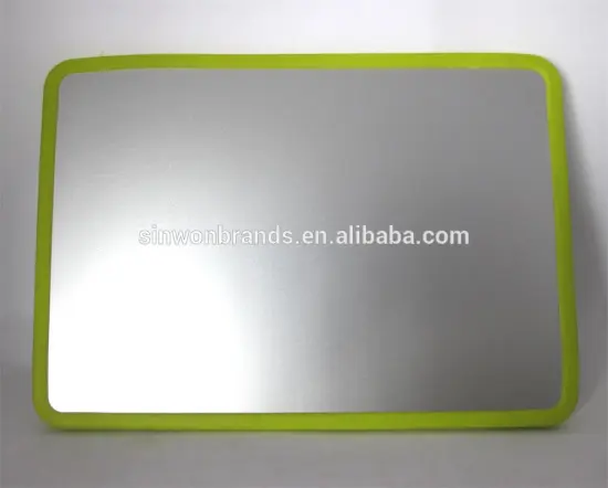 strip defrosting tray with silicone legs