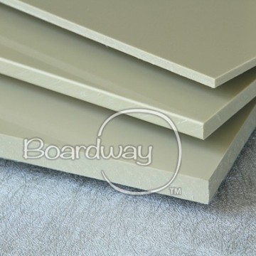 Extruded hard plastic sheet with UV stable characteristic