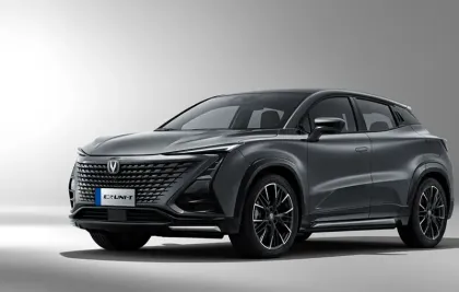 Compact crossover SUV Changan UNI-T