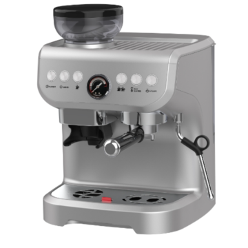 Silber -Espressomaschine mit Mühle