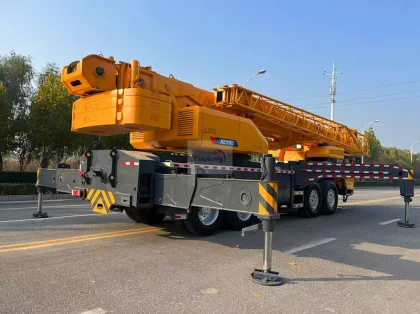XCMG XCT80 truck crane
