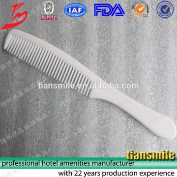 comb with blade