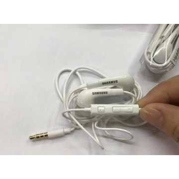 Casques Samsung Earphones EHS64 avec microphone intégré