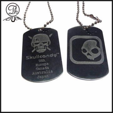 Black Skullcandy dog tag name maker