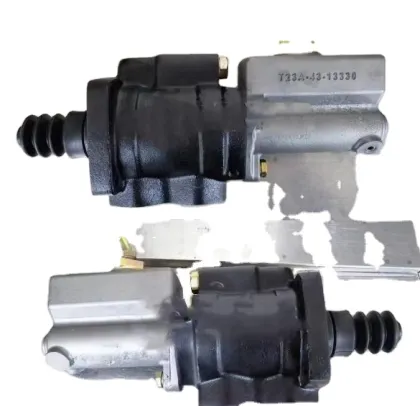 Komatsu GD521A-1 BRAKE BOOSTER CYLINDER ASSY 23A-43-13111