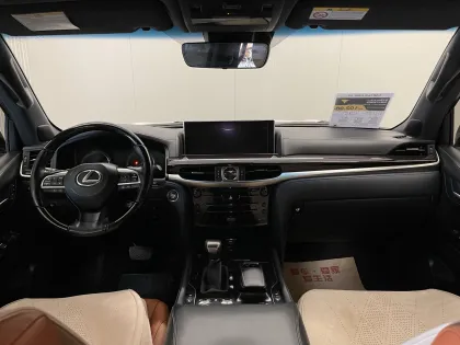 Lexus LX 2019 570 Premium Luxury