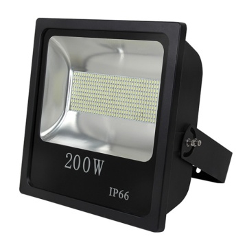 Standard LED floodlight with low light attenuation