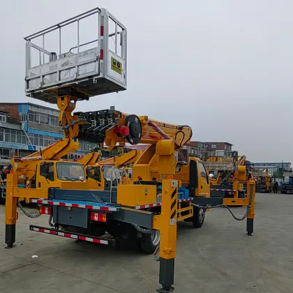 CLW Group 31 meter car tower