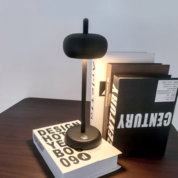 Des lampes de table sans fil modernes français personnalisables avec une batterie USB