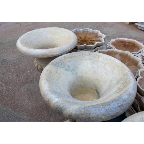 Natural White Marble Cups with Rounded Edges Pair