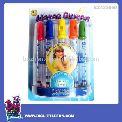 Floats on the water flute toy