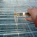 Pannello mesh di recinzione a filo metallico saldato popolare