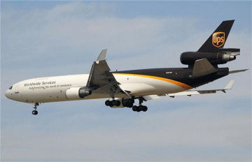 Cargoes Ups Express Saver Service To Dubai , Door To Door Courier Service