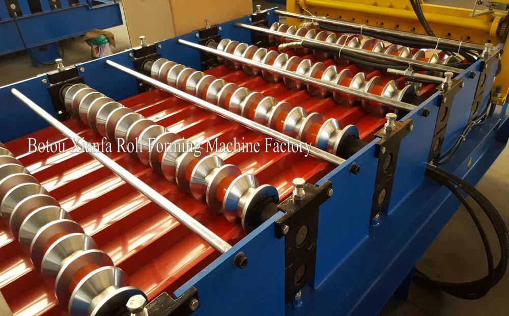 Trapezoidal Roofing Sheet Roller Machine