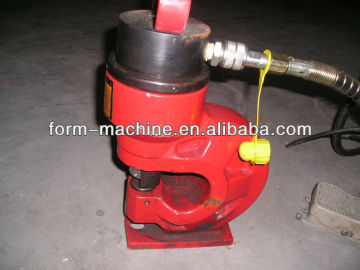 Protable hydraulic pin punching machine for site use