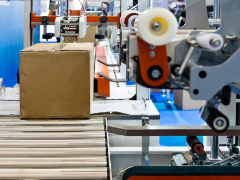 Semi-automatic carton sealing machine for pac