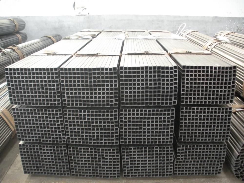 E235 welded square steel tube