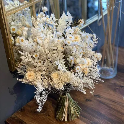 Fall Decor: Preserved Flowers, Dried Flowers, Ruscus Preserved