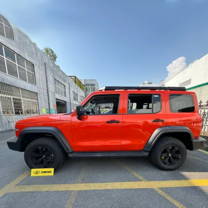 Domestically Produced Hardcore Off-Road Tank 300