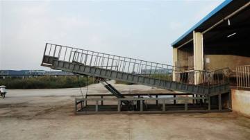 Gris fårgen Alpaca ko boskap Farm Ramp