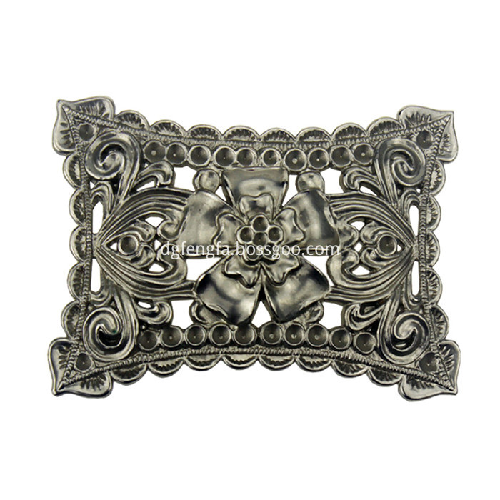 Carving flower shape belt buckle with archaize