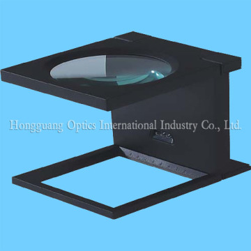 Folding Magnifier (MG 14117 )