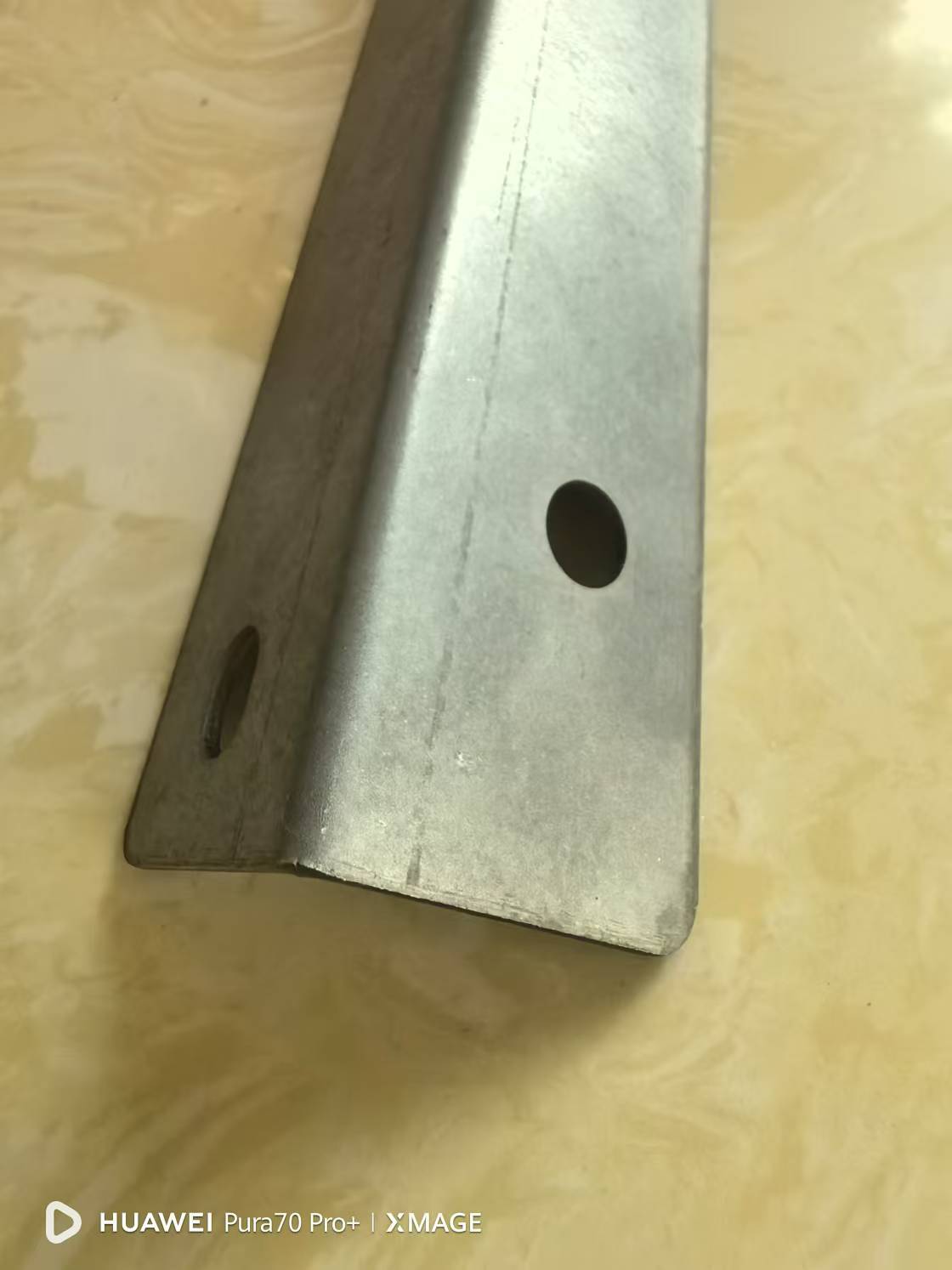 Steel L shaped structure support