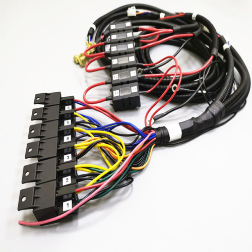 Chicote de fios de relé automático com caixa de fusíveis complicada