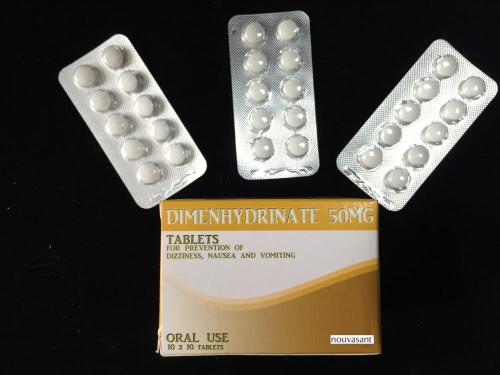 Diphenhydramin-Tablette einnehmen 50MG
