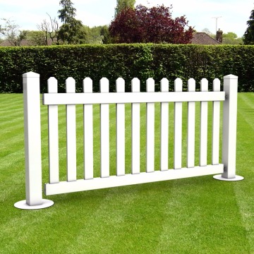 Movable White Poultry Fence