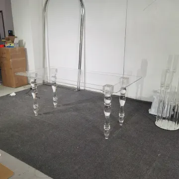 Custom Clear Ghost Wedding Furniture: Acrylic Dining Table for Events