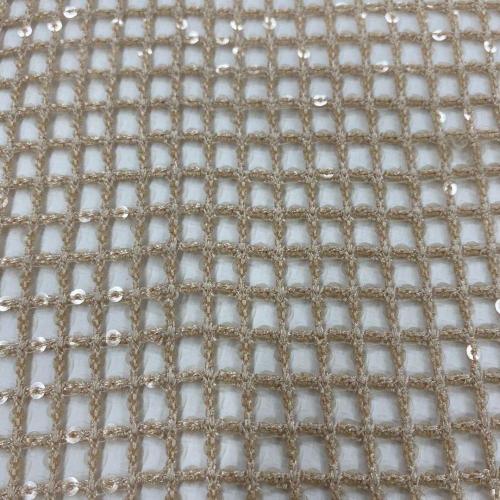 Gittermuster 3MM Pailletten Guipure Stickstoff