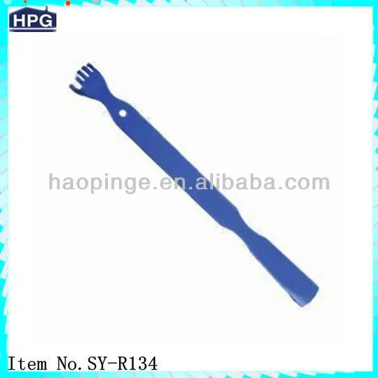 Plastic home hand back scratcher with shoe horn