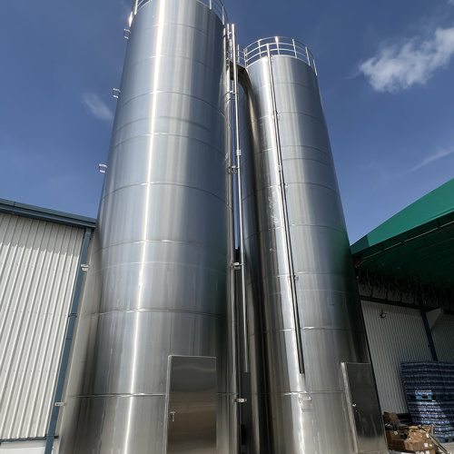 Tangki penyimpanan bahan baku outdoor besar yang efisien