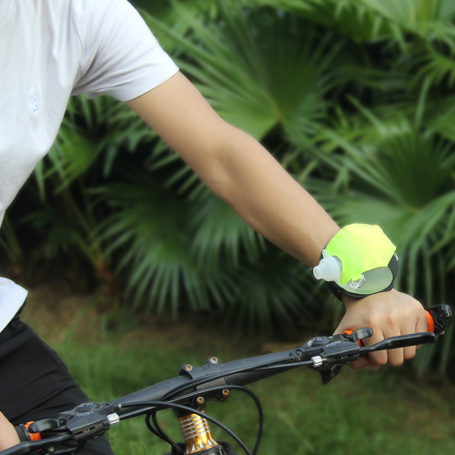 Shining run wrist water bottles