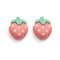 Perles de résine de Cabochon à dos plat en résine de fraise colorée mignonne pour la fabrication de bijoux accessoires breloques en résine de fruits