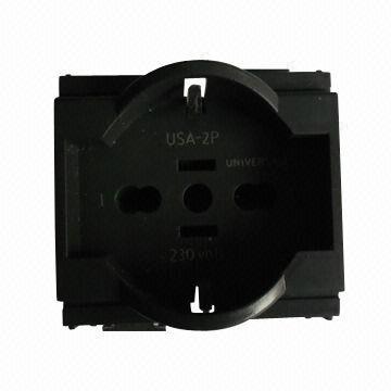Italian Socket, Multi-functional