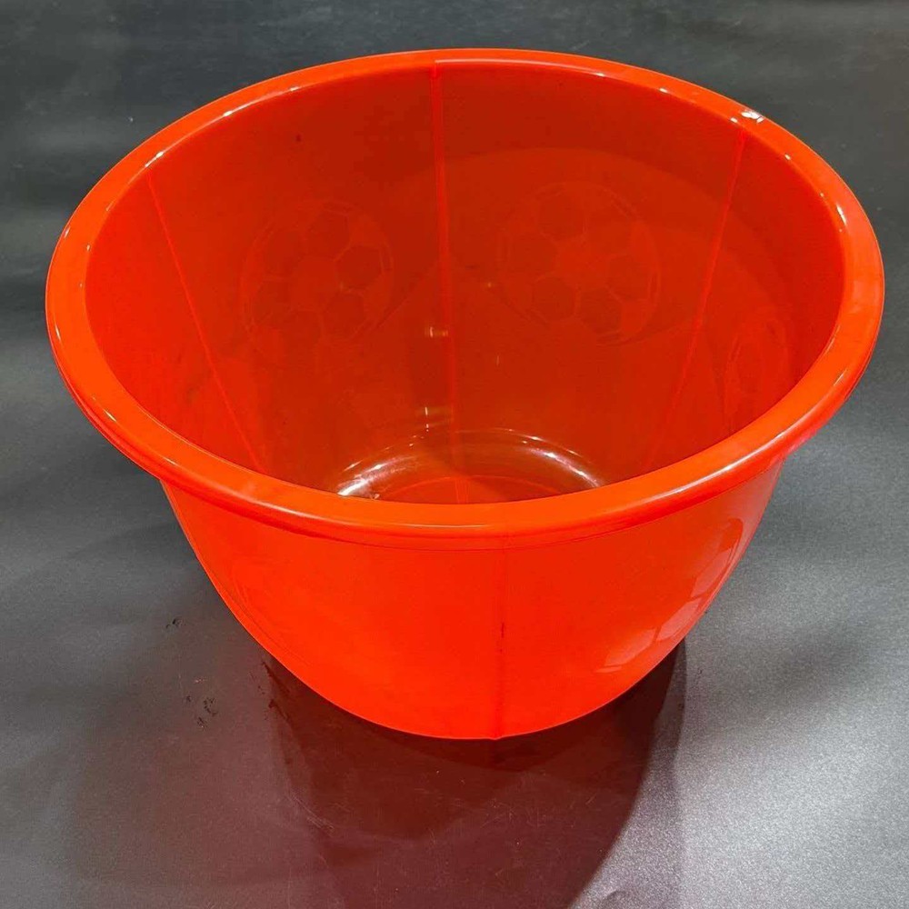 Red barrel custom injection mold 5