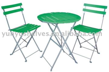 Beach desk and chairs
