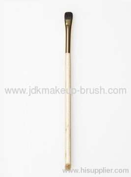 Chiseled Smudge Eye Brush 