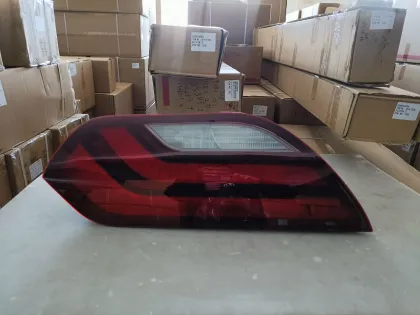 Emark HC-B-2761 Bus Auto Lamp Tail Lights for Man Bus