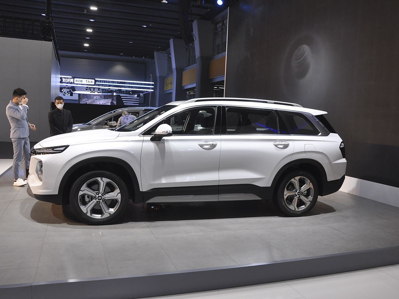 Hyundaii Santa Fe (10)