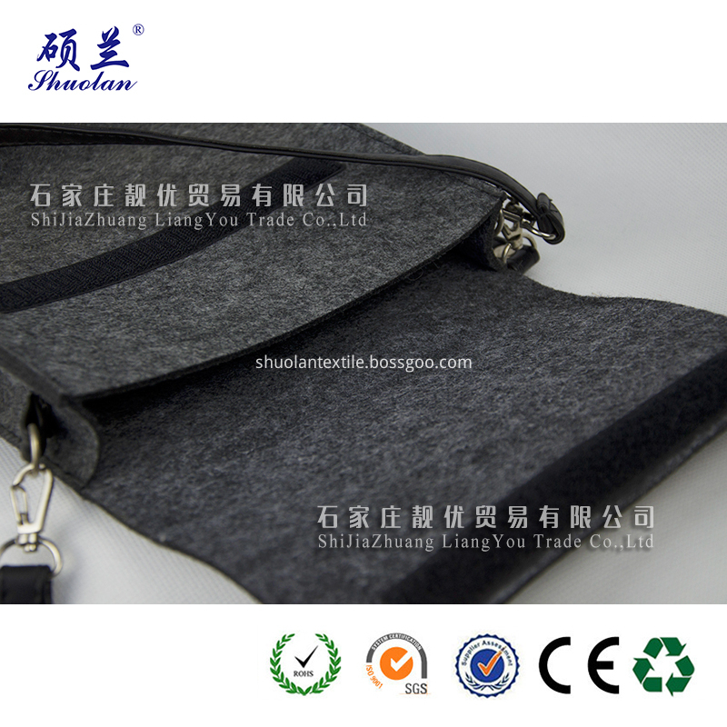 Customized Color Felt Shoulder Bag