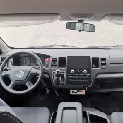 Mobile coffin service van Funeral van Ice coffin