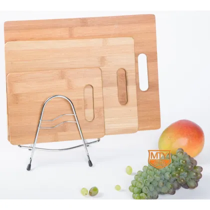 BAMBOO CUTTING BOARD