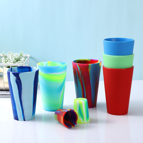 Taza de agua deportiva portátil al aire libre copa plegable de silicona